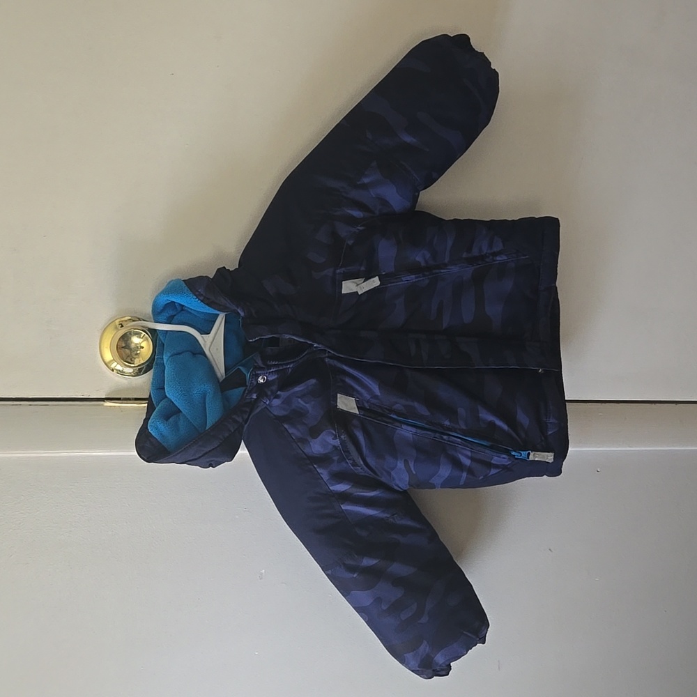 Camo Print Fleece-Lined Jacket